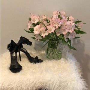 Steve Madden, Marlenee, Size 7, Black heel